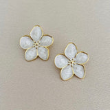 ARETES ROCK 1050